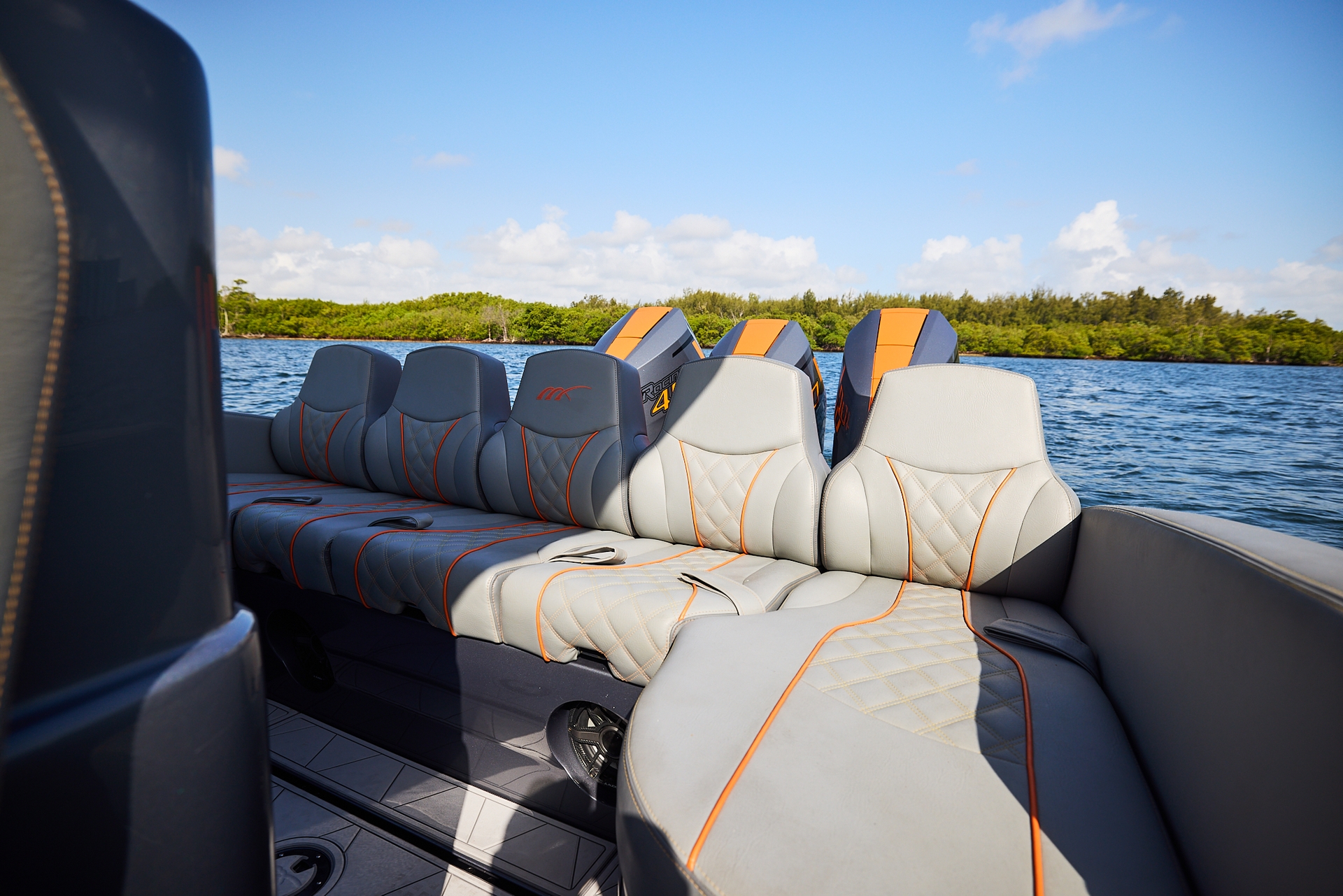 Midnight_37-181_0077